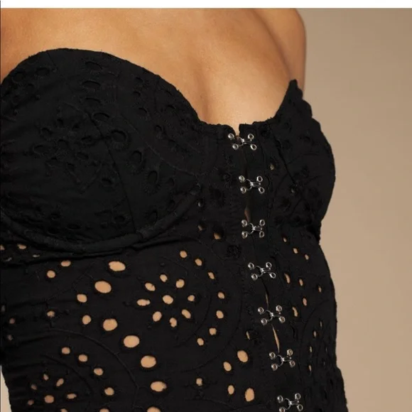 TOBI Romper - Picture 2 of 8